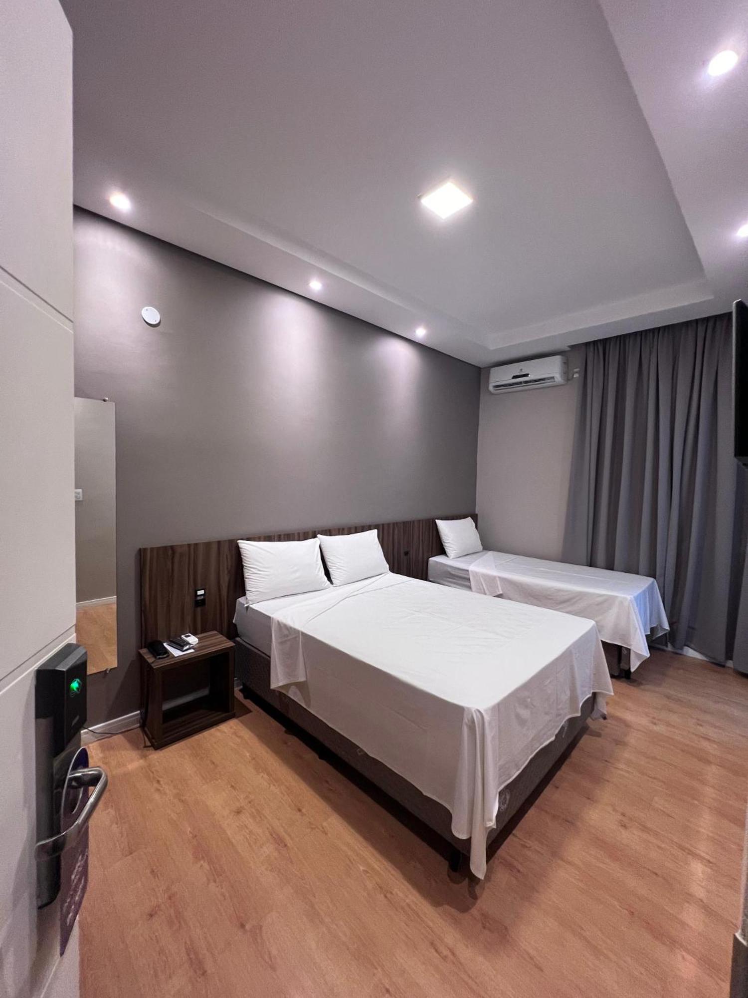 Regis Hotel II Режістру Екстер'єр фото